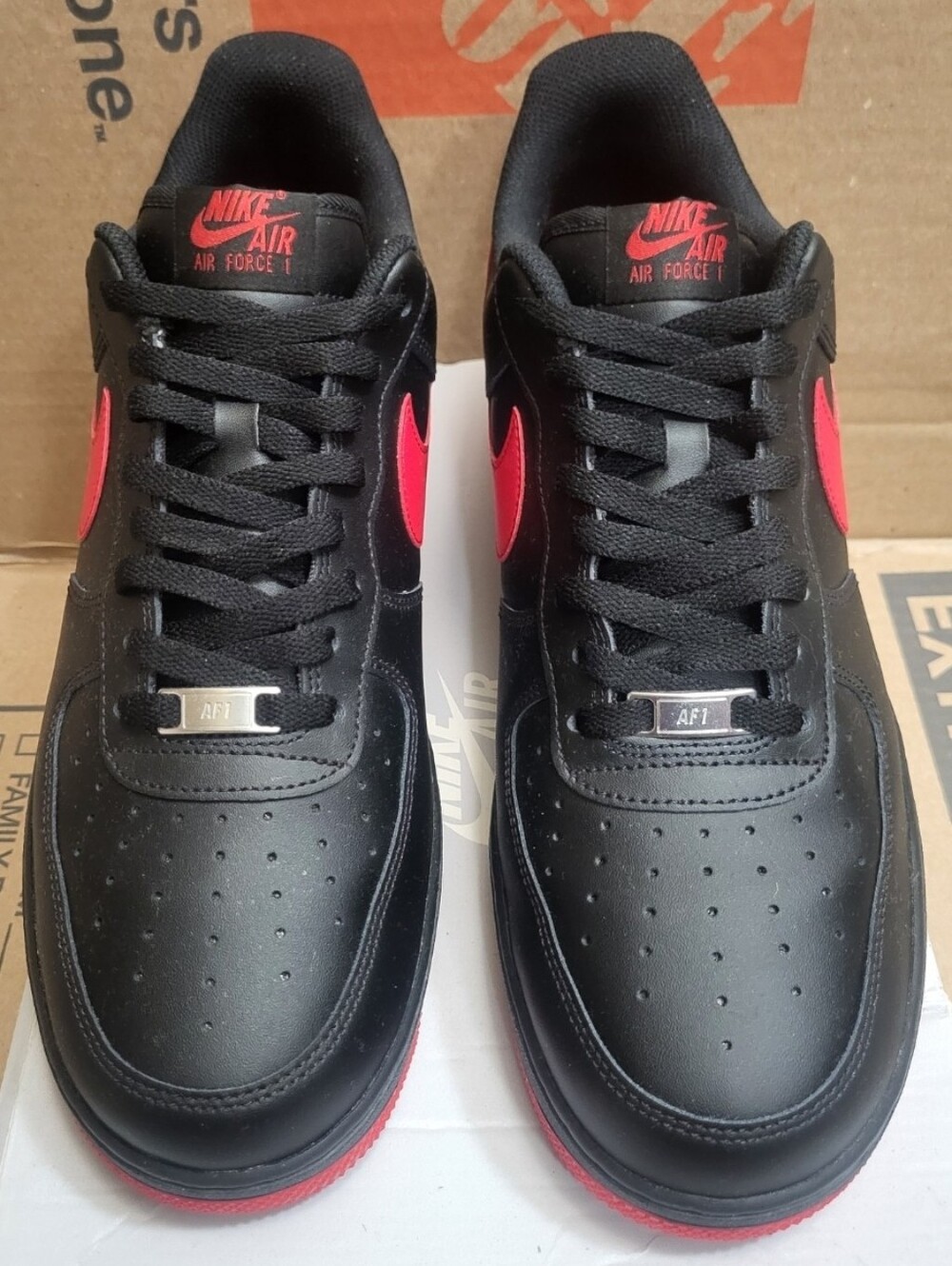 Nike Air Force 1 '07 Black/Red/Bred Men Size 13 - Picture 9 of 15